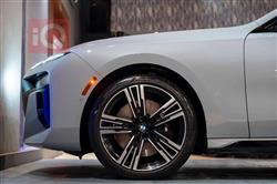 بي ام دبليو الفئة 7